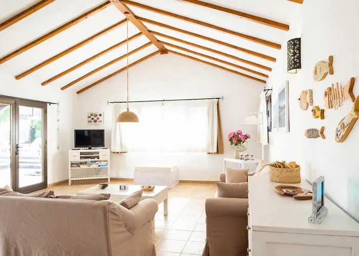 וילה Arriba לאחארס