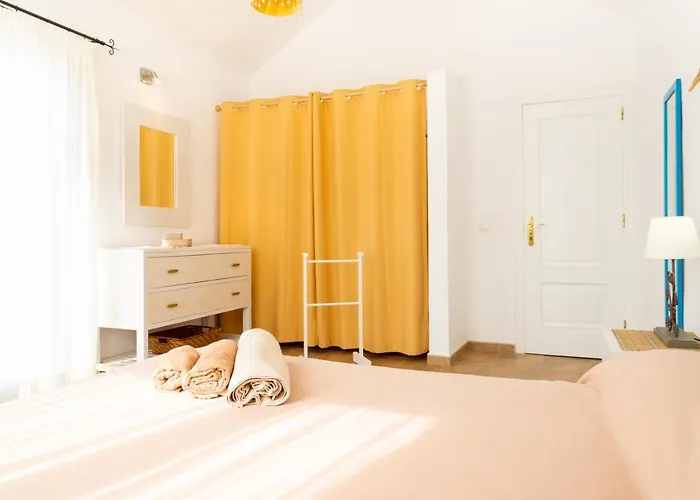 Arriba * לאחארס