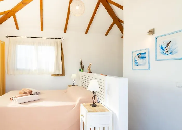 Arriba Villa Lajares