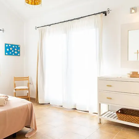 Arriba Вилла Лахарес